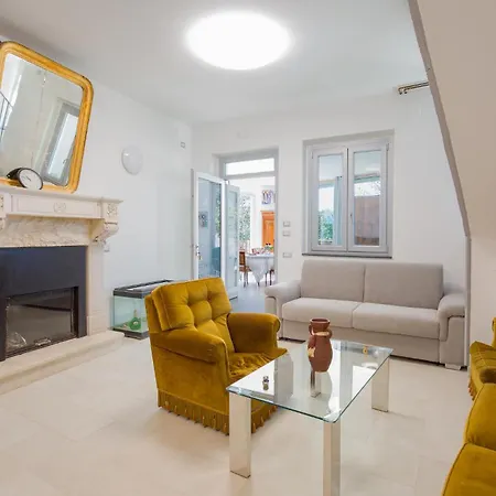 Stunning In Holiday home *