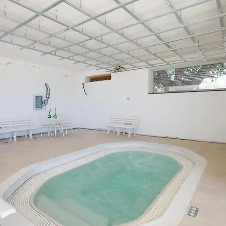 Stunning In Holiday home *