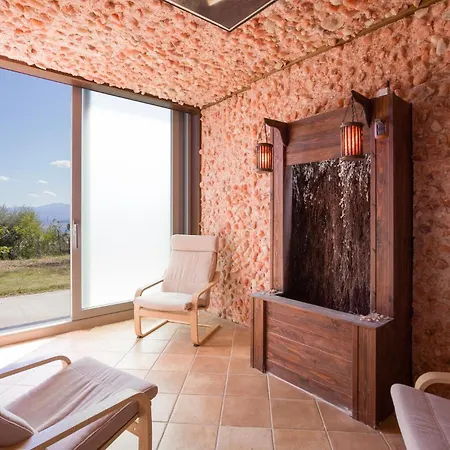 Beautiful Home In Colobraro With Wifi