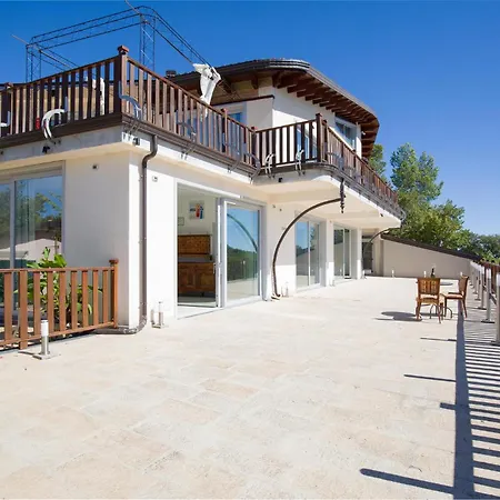 Holiday home Stunning In Colobraro